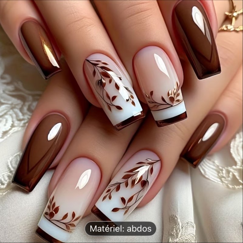 24 faux ongles carrés moyens