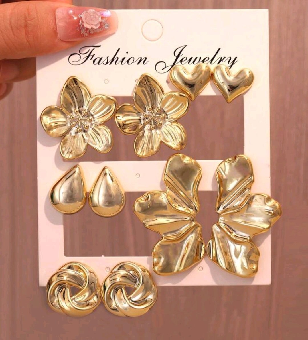 1/5 Pairs Fashionable Gold Smooth 5-Petal Flower, Leaf, Teardrop, Circle