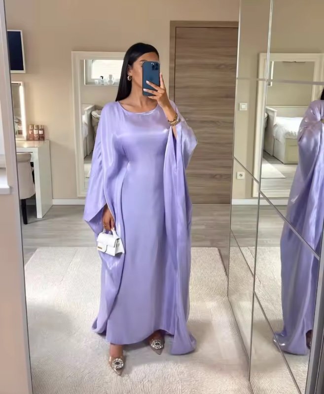 Je viens de trouver ça sur AliExpress :  | Femme Musulman brillant Abayas pour femmes Robe de prière musulmane dubaï turquie caftan Eid Djellaba Robe arabe saoudienne Islam Jalabiya Robe https://a.aliexpress.com/_EHO9JZw