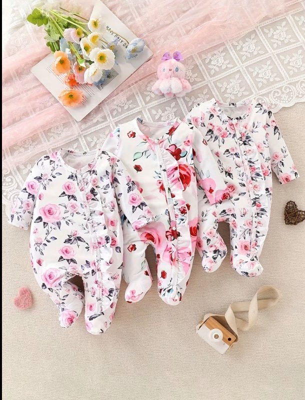 Ensemble de 3 bodies pour bébé fille