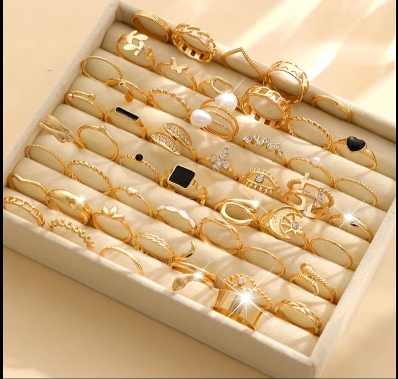 Ensemble de 50 bagues empilables dorées pour femmes