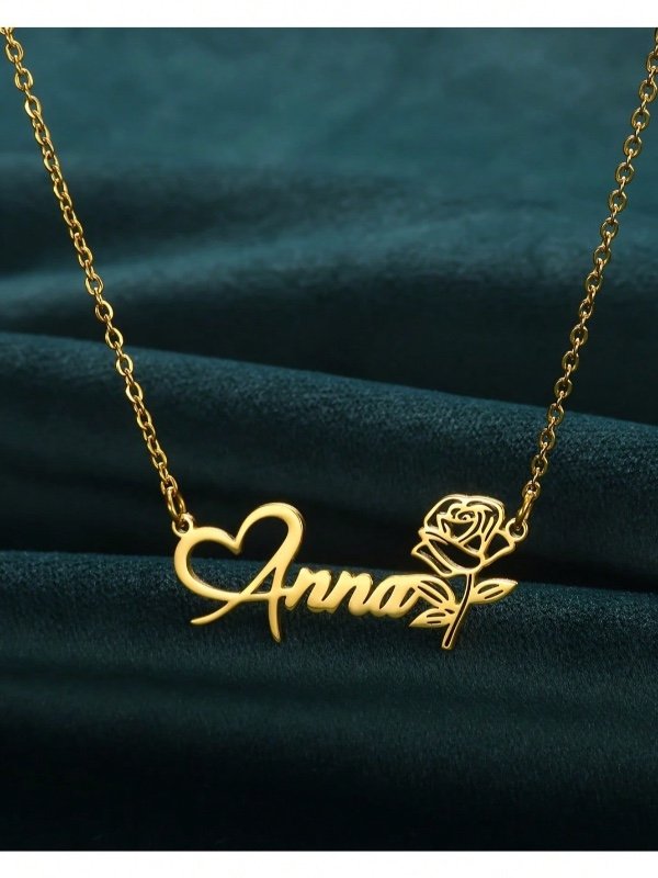 Collier personnalisé avec fleur de rose et nom