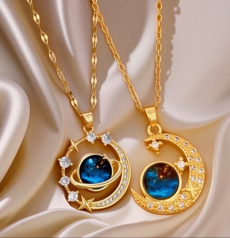 Série Étoile Trajectoire | Collier à incrustation flottante en cristal polyédrique