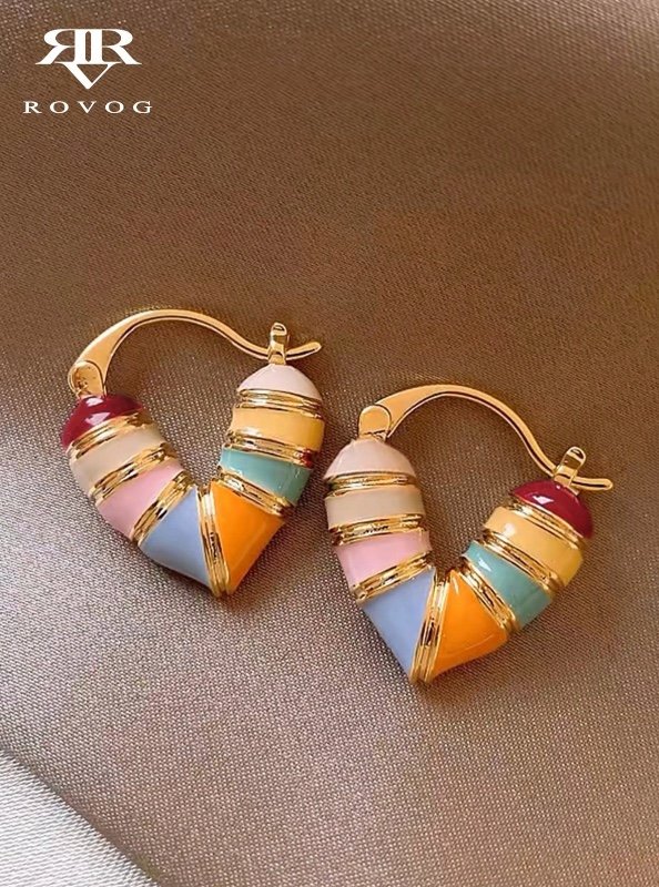 1 Paire De Boucles D'oreilles Pendantes Émaillées Colorées Avec Un Design De Cœur Haut De Gamme Et Élégant Fait De Matériau En Alliage De Zinc De Luxe Léger, Convient Pour Un Usage Quotidien Et Un Cadeau De Festival