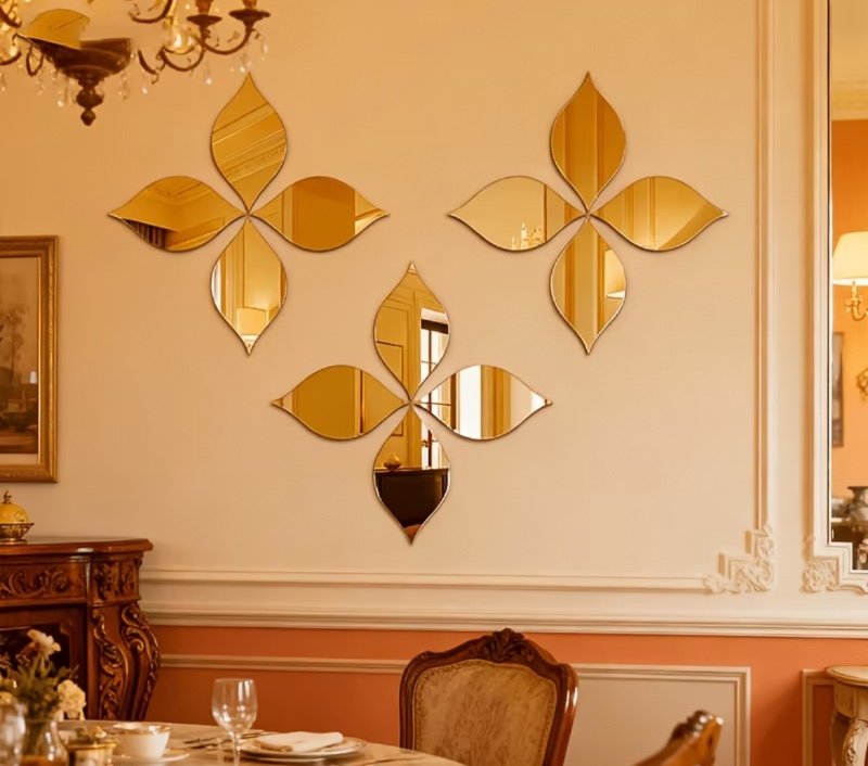 Lot de 12 miroirs de maquillage muraux en acrylique en forme de trèfle à quatre feuilles | Décoration de style bohème avec bordure dorée, miroir décoratif d'art doré - Convient pour les accents muraux de chambre, salon et couloir, ornement d'art mural pou
